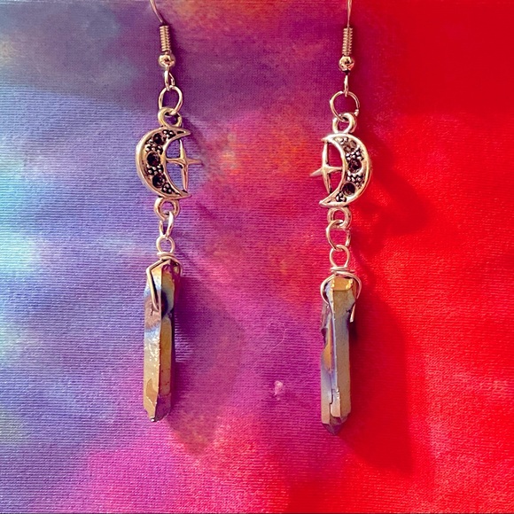 💥2 for $20💥★Rainbow Quartz Moon & Star Earrings★ - Picture 3 of 3
